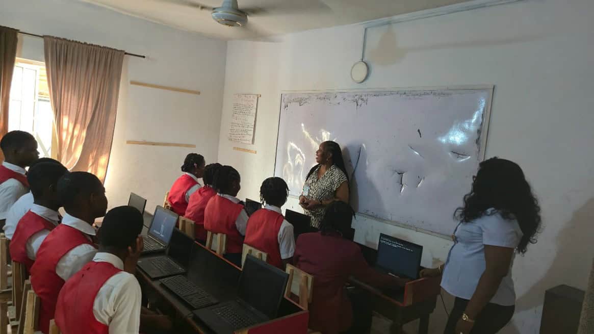 Chioma Okpara Introducing a Cybersecurity Specialist to some Students