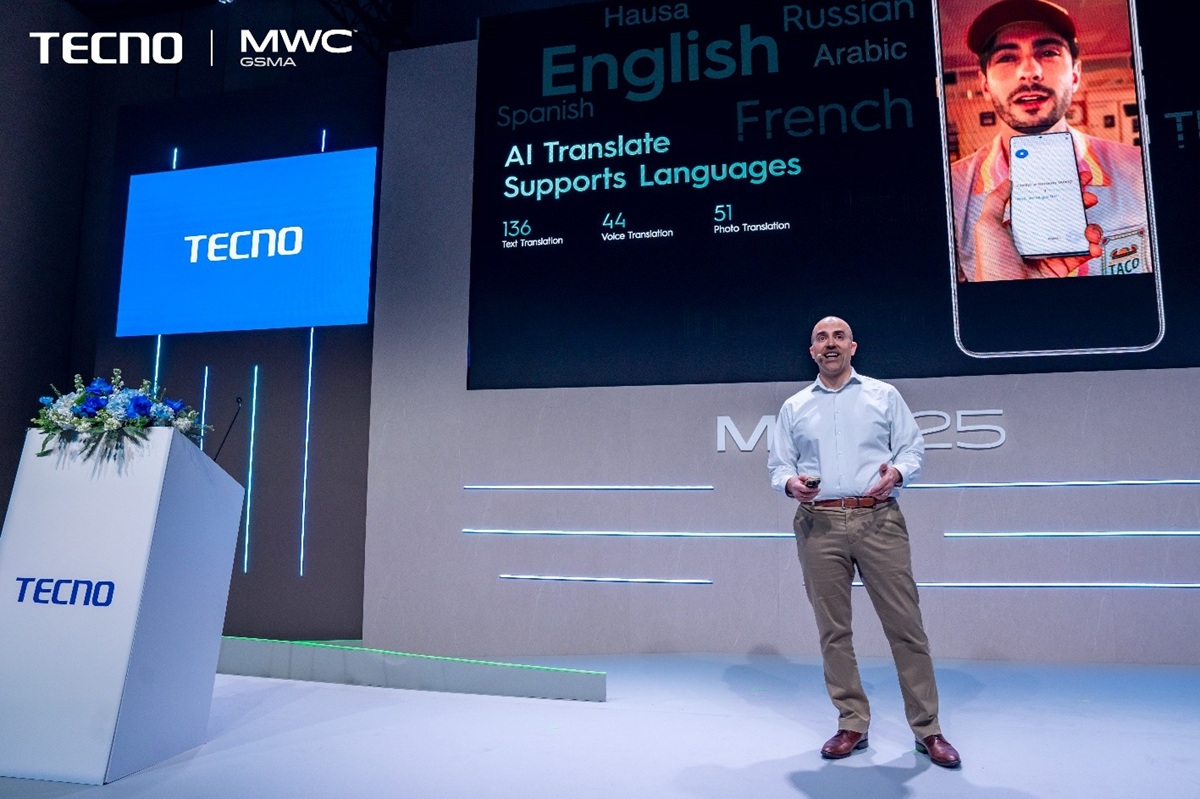 Matt Waldbusser, Managing Director of Global Solutions and Consumer AI at Google Cloud at MWC 2025 with Tecno